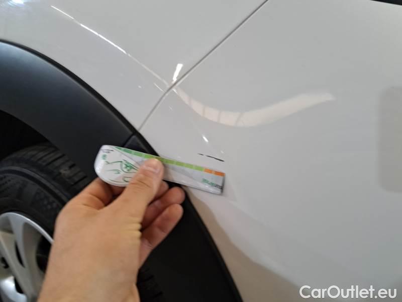 Citroen  C3 CITROEN  / 2020 / 5P / BERLINA BLUEHDI 100 SeS BUSINESS COMBI #29