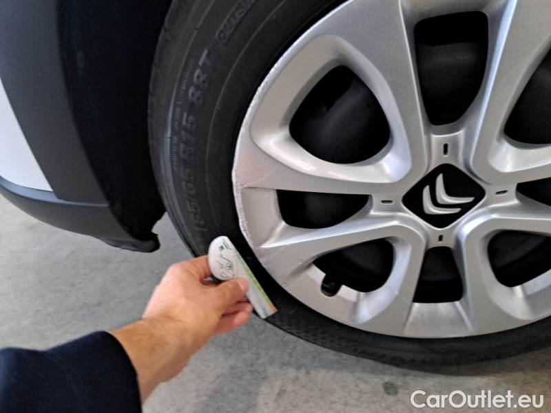 Citroen  C3 CITROEN  / 2020 / 5P / BERLINA BLUEHDI 100 SeS BUSINESS COMBI #39