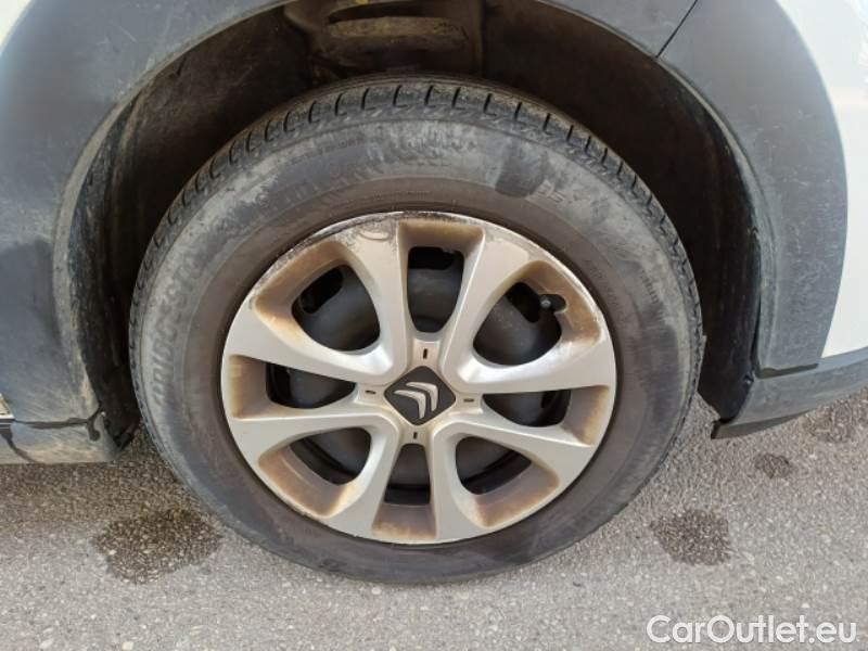 Citroen  C3 CITROEN  / 2020 / 5P / BERLINA BLUEHDI 100 SeS BUSINESS COMBI #17
