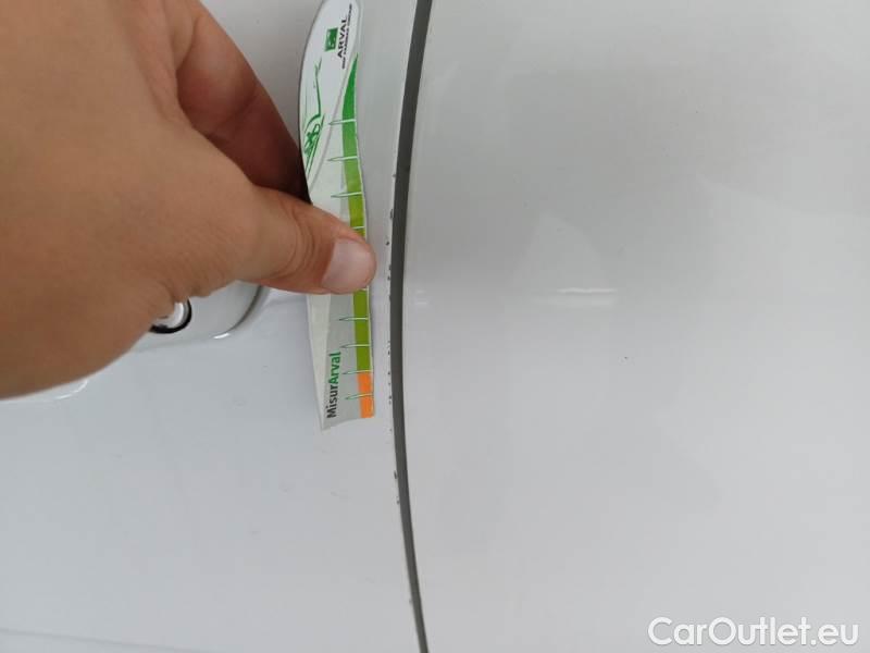 Citroen  C3 CITROEN  / 2016 / 5P / BERLINA BLUEHDI 75 BUSINESS COMBI #47