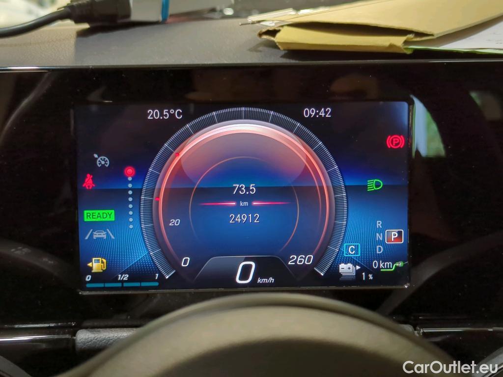 Mercedes  GLA  -Klasse  250 e (247.786) 1.3 160KW AT8 E6d #5