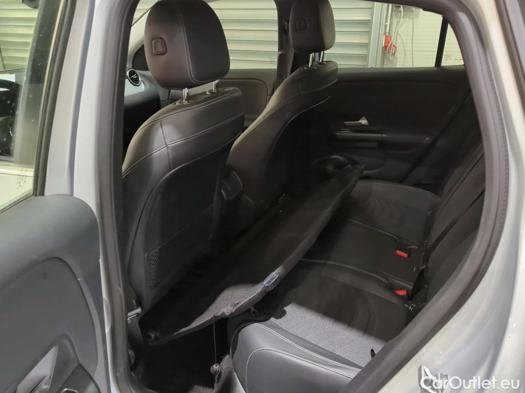 Mercedes  GLA  -Klasse  250 e (247.786) 1.3 160KW AT8 E6d #17