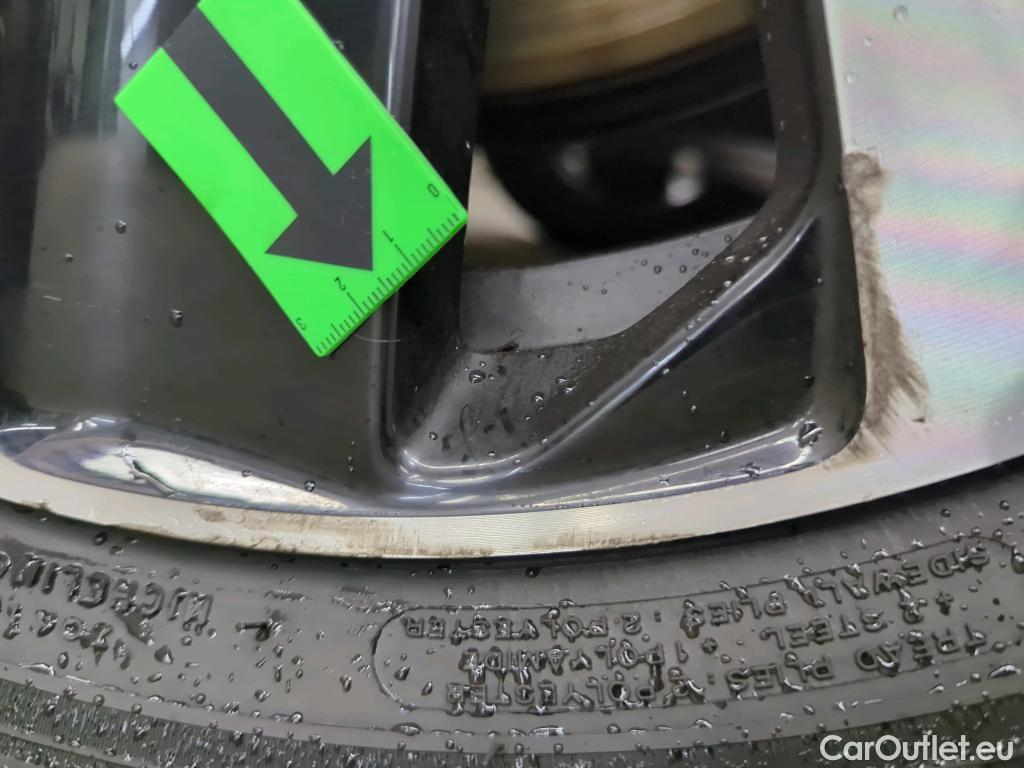 Volvo  XC 40 XC40 Inscription Expression Recharge Plug-In Hybrid 2WD 1.5 T4 155KW AT7 E6d #35