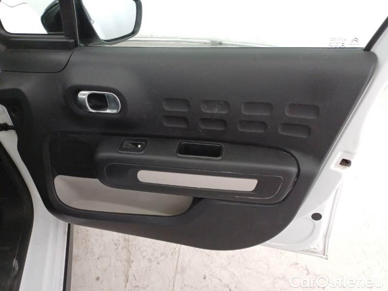 Citroen  C3 CITROEN  / 2016 / 5P / BERLINA BLUEHDI 75 BUSINESS COMBI #57