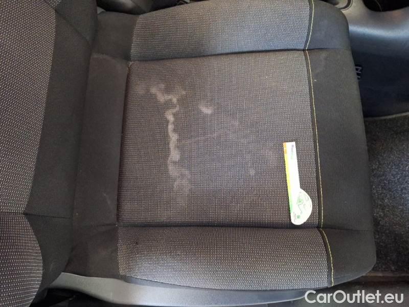 Citroen  C3 CITROEN  / 2016 / 5P / BERLINA BLUEHDI 100 SeS BUSINESS COMBI #123