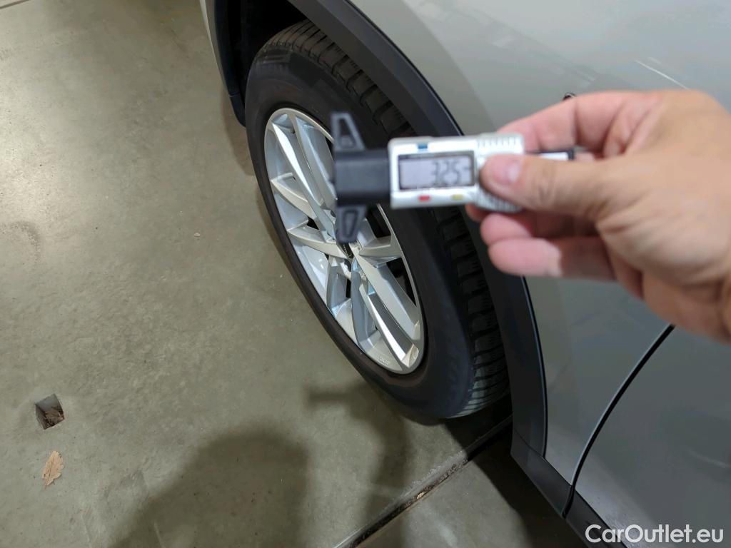 Mercedes  GLA  -Klasse  250 e (247.786) 1.3 160KW AT8 E6d #25