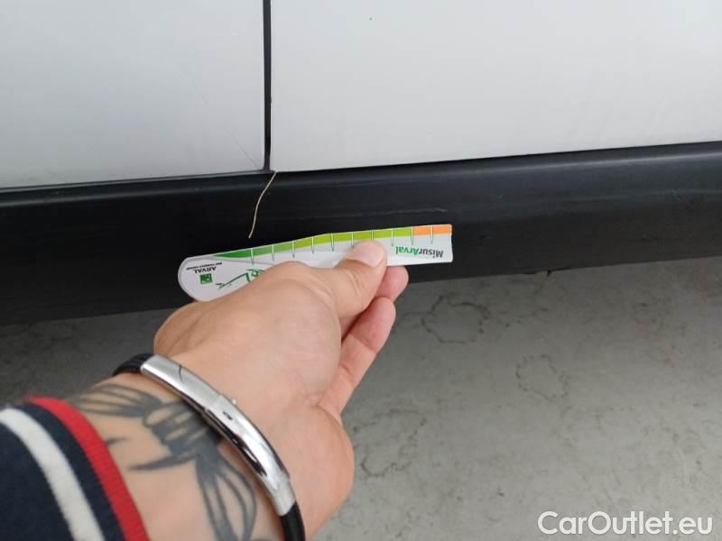 Citroen  C3 CITROEN  / 2020 / 5P / BERLINA BLUEHDI 100 SeS FEEL VAN #40