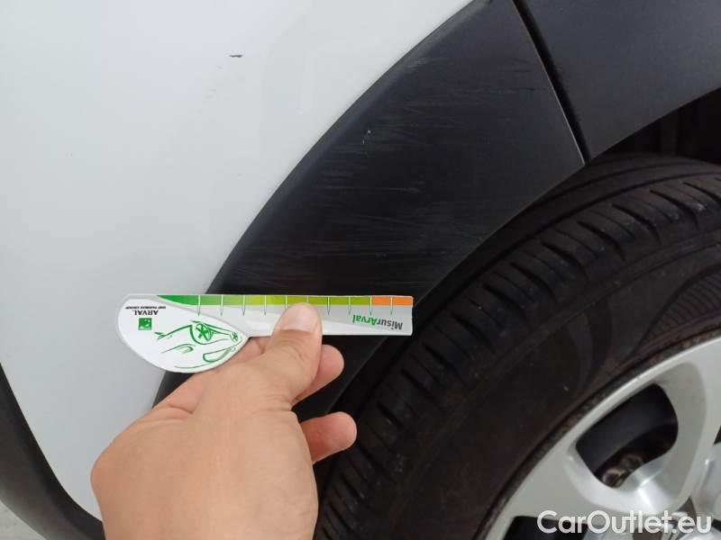 Citroen  C3 CITROEN  / 2020 / 5P / BERLINA BLUEHDI 100 SeS FEEL VAN #43