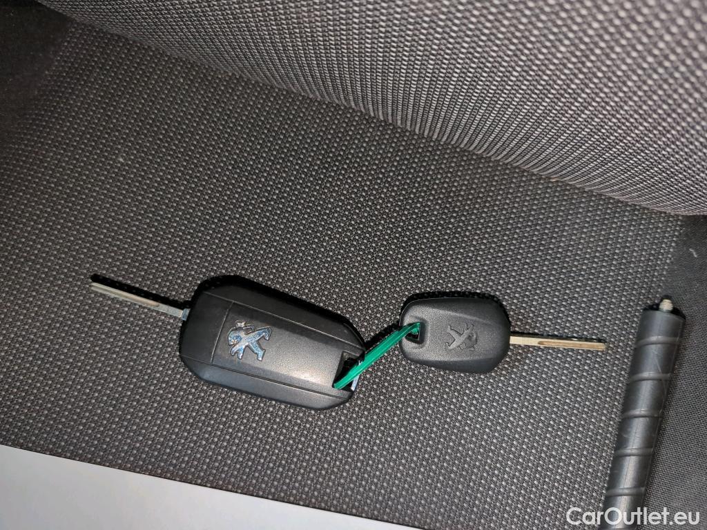 Peugeot  Partner  Premium L1 1.5 HDi 75KW MT5 E6dT #22