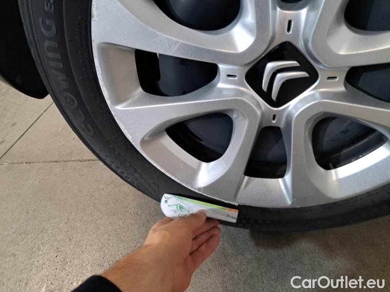 Citroen  C3 CITROEN  / 2020 / 5P / BERLINA BLUEHDI 100 SeS BUSINESS COMBI #35