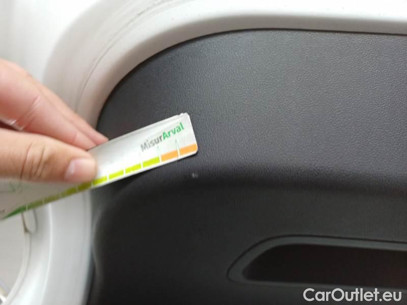 Citroen  C3 CITROEN  / 2020 / 5P / BERLINA BLUEHDI 100 SeS BUSINESS COMBI #127