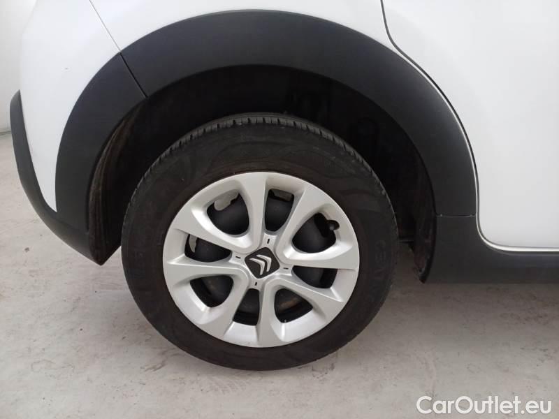 Citroen  C3 CITROEN  / 2020 / 5P / BERLINA BLUEHDI 100 SeS FEEL VAN #16