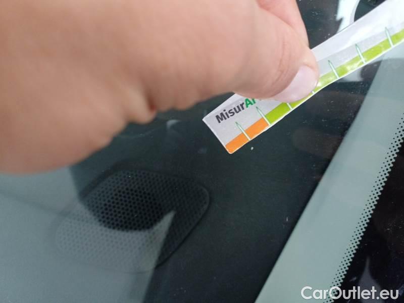 Citroen  C3 CITROEN  / 2016 / 5P / BERLINA BLUEHDI 75 BUSINESS COMBI #32