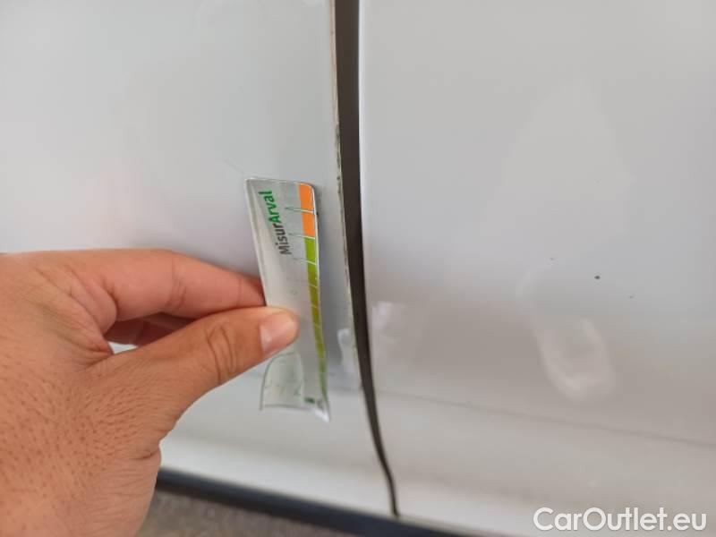 Citroen  C3 CITROEN  / 2020 / 5P / BERLINA BLUEHDI 100 SeS BUSINESS COMBI #89