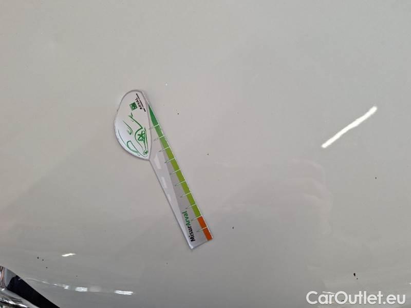 Citroen  C3 CITROEN  / 2016 / 5P / BERLINA BLUEHDI 100 SeS BUSINESS COMBI #57