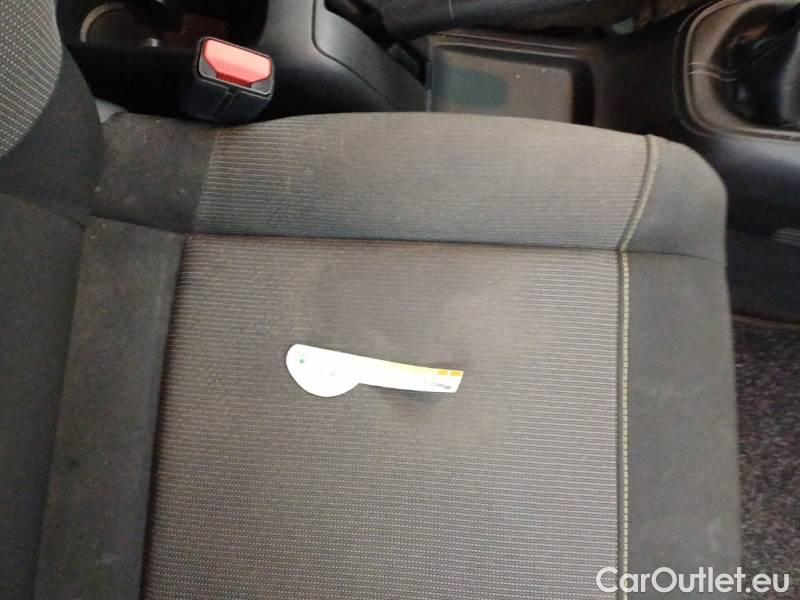 Citroen  C3 CITROEN  / 2020 / 5P / BERLINA BLUEHDI 100 SeS FEEL VAN #71