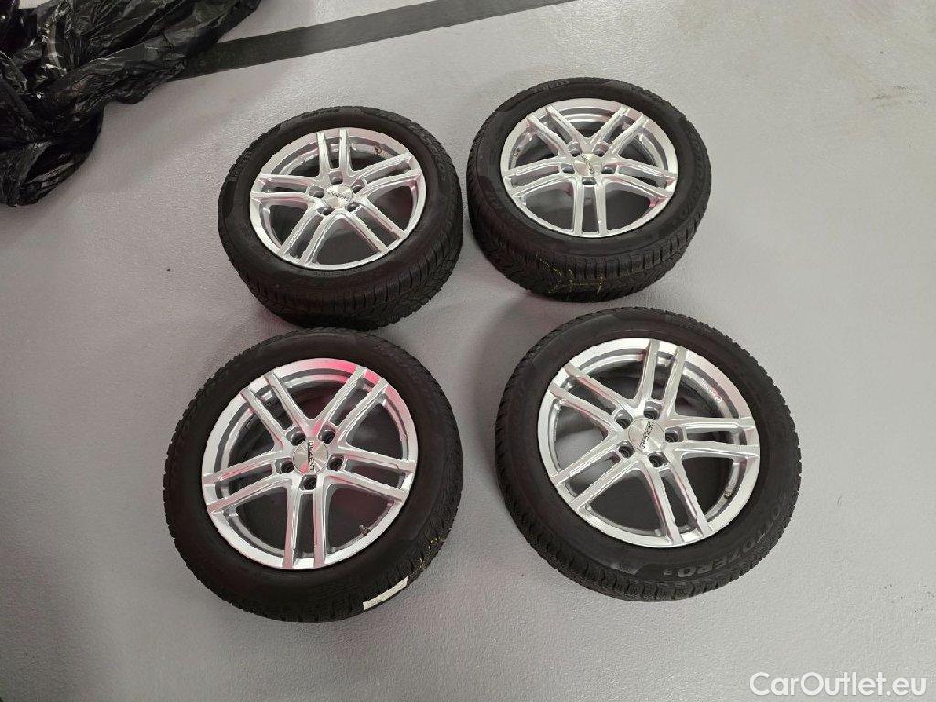 Mercedes  C-Klasse C -Klasse Lim. C 220 d (206.004)AMG AMG Line 162KW AT9 E6d #44