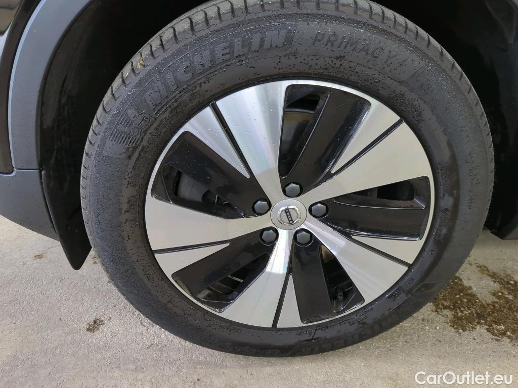 Volvo  XC 40 XC40 Inscription Expression Recharge Plug-In Hybrid 2WD 1.5 T4 155KW AT7 E6d #9