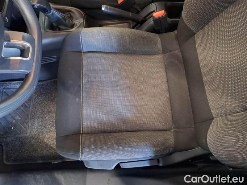 Citroen  C3 CITROEN  / 2016 / 5P / BERLINA BLUEHDI 100 SeS BUSINESS COMBI #133