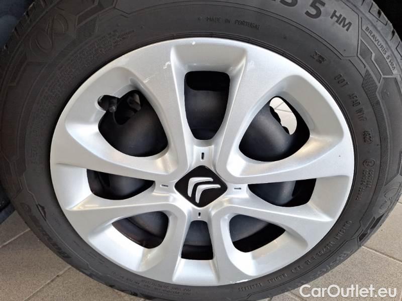 Citroen  C3 CITROEN  / 2016 / 5P / BERLINA BLUEHDI 100 SeS BUSINESS COMBI #117