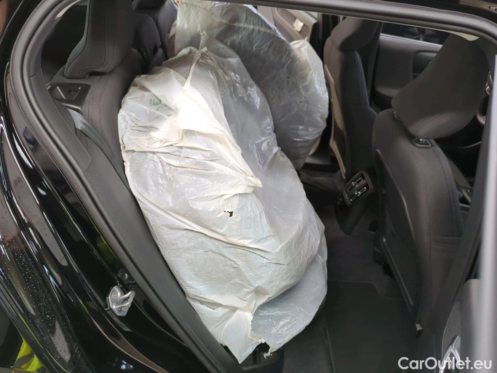 Volvo  XC 40 XC40 Inscription Expression Recharge Plug-In Hybrid 2WD 1.5 T4 155KW AT7 E6d #29