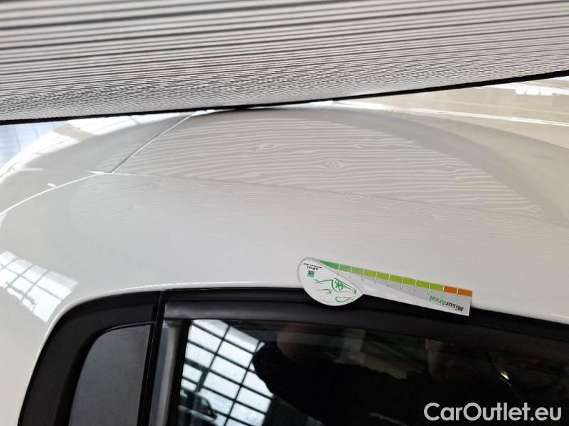 Citroen  C3 CITROEN  / 2016 / 5P / BERLINA BLUEHDI 100 SeS BUSINESS COMBI #31