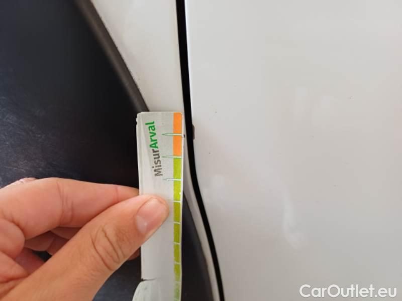 Citroen  C3 CITROEN  / 2020 / 5P / BERLINA BLUEHDI 100 SeS BUSINESS COMBI #92