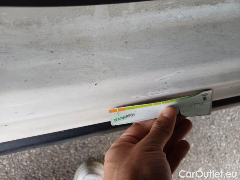 Citroen  C3 CITROEN  / 2020 / 5P / BERLINA BLUEHDI 100 SeS BUSINESS COMBI #119