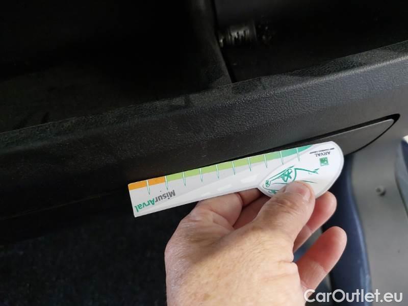 Citroen  Jumper CITROEN  / 2014 / 4P / FURGONE 30 L1H1 BLUEHDI 120CV #121