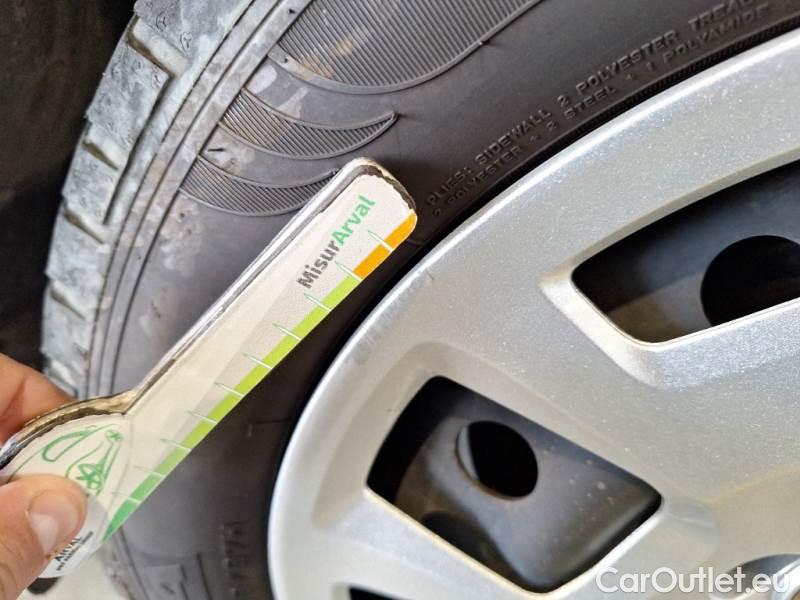 Fiat  Doblo FIAT DOBLÒ CARGO / 2014 / 5P / COMBI CH1 LOUNGE 1.6 MJET 120CV E6D N1 #76