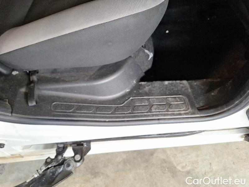 Fiat  Doblo FIAT DOBLÒ CARGO / 2014 / 5P / COMBI CH1 LOUNGE 1.6 MJET 120CV E6D N1 #102