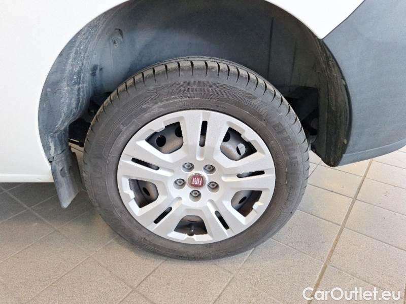 Fiat  Doblo FIAT DOBLÒ CARGO / 2014 / 4P / VETT. FURGONATA CH1 LOUNGE 1.3 MJET 95CV E6D SeS #17