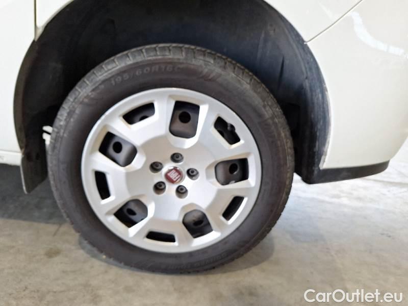 Fiat  Doblo FIAT DOBLÒ CARGO / 2014 / 5P / COMBI CH1 LOUNGE 1.6 MJET 120CV E6D N1 #75