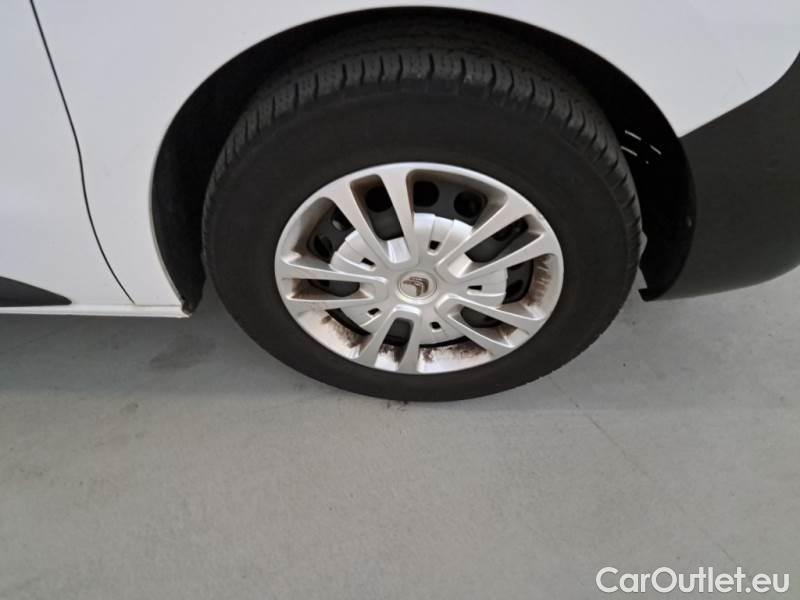 Citroen  Jumpy CITROEN  / 2016 / 4P / FURGONE BLUEHDI 120 SeS M CLUB #69