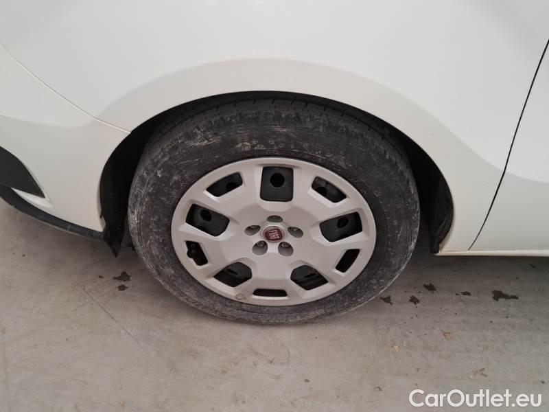 Fiat  Doblo FIAT DOBLÒ CARGO / 2014 / 5P / COMBI MAXI LH1 LOUNGE 1.6 MJET 105CV E6D N1 #20