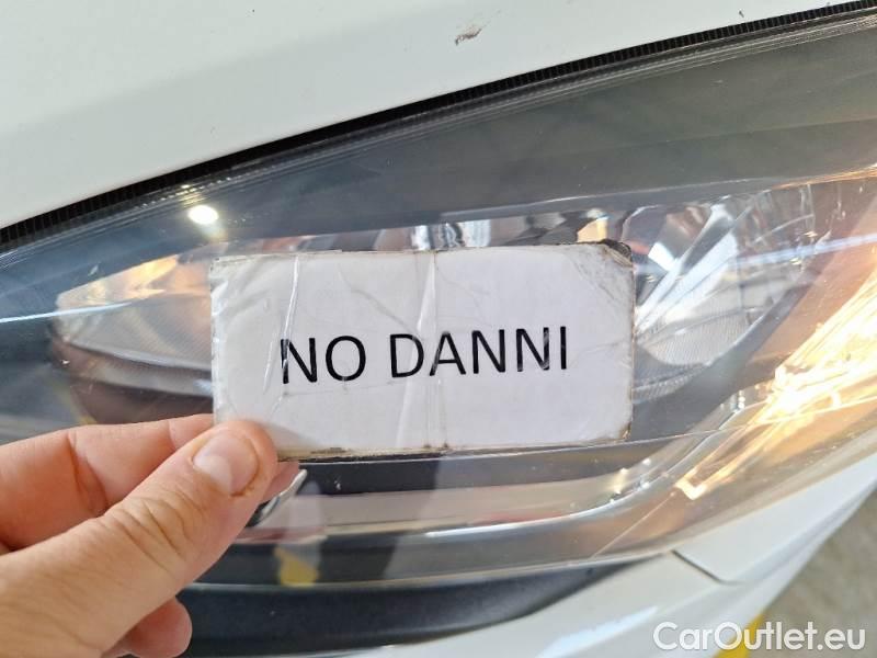 Fiat  Doblo FIAT DOBLÒ CARGO / 2014 / 5P / COMBI CH1 LOUNGE 1.6 MJET 120CV E6D N1 #29