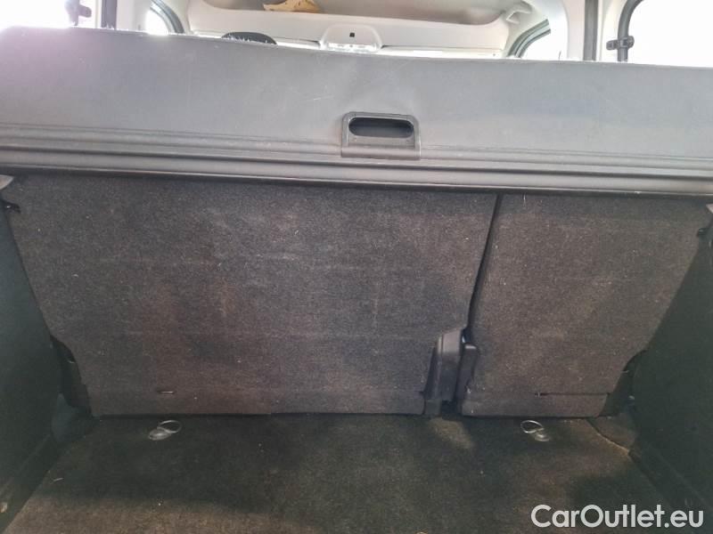 Fiat  Doblo FIAT DOBLÒ CARGO / 2014 / 5P / COMBI CH1 LOUNGE 1.6 MJET 120CV E6D N1 #100