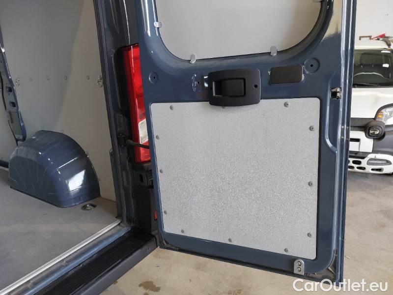 Citroen  Jumper CITROEN  / 2014 / 4P / FURGONE 30 L1H1 BLUEHDI 120CV #97