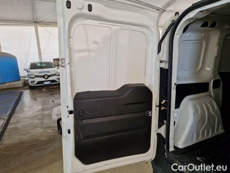 Fiat  Doblo FIAT DOBLÒ CARGO / 2014 / 4P / VETT. FURGONATA 1.3 MULTIJET 16V 95CV SX EURO 6 #127