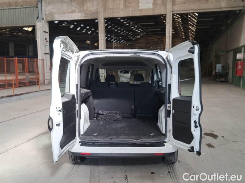 Fiat  Doblo FIAT DOBLÒ CARGO / 2014 / 5P / COMBI MAXI LH1 LOUNGE 1.6 MJET 105CV E6D N1 #5
