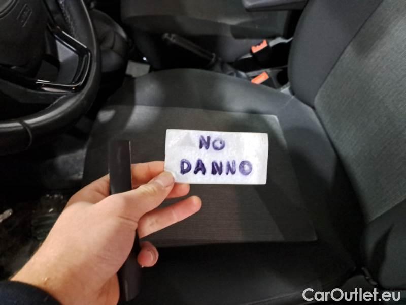 Fiat  Doblo FIAT DOBLÒ CARGO / 2014 / 5P / COMBI MAXI LH1 EASY 1.6 MJET 105CV E6D N1 #56