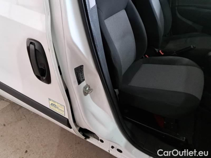 Fiat  Doblo FIAT DOBLÒ CARGO / 2014 / 4P / VETT. FURGONATA MAXI LH1 BUSINESS 1.6 MJET 105CV E6D SeS #139