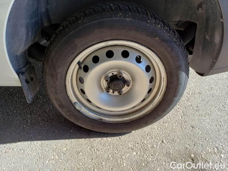 Fiat  Doblo FIAT DOBLÒ CARGO / 2014 / 4P / VETT. FURGONATA CH1 BUSINESS 1.6 MJET 105CV E6D-F SeS #106