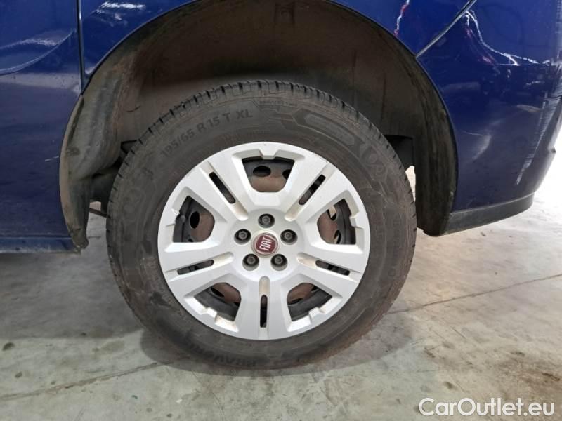 Fiat  Doblo FIAT DOBLÒ CARGO / 2014 / 5P / COMBI COMBI 1.6 MJET 16V 105CV SX (CAT.N1) EU6 #19