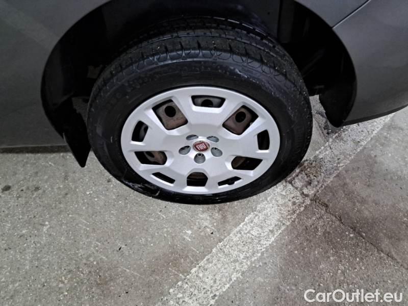 Fiat  Doblo FIAT DOBLÒ CARGO / 2014 / 5P / COMBI MAXI LH1 EASY 1.6 MJET 105CV E6D N1 #50