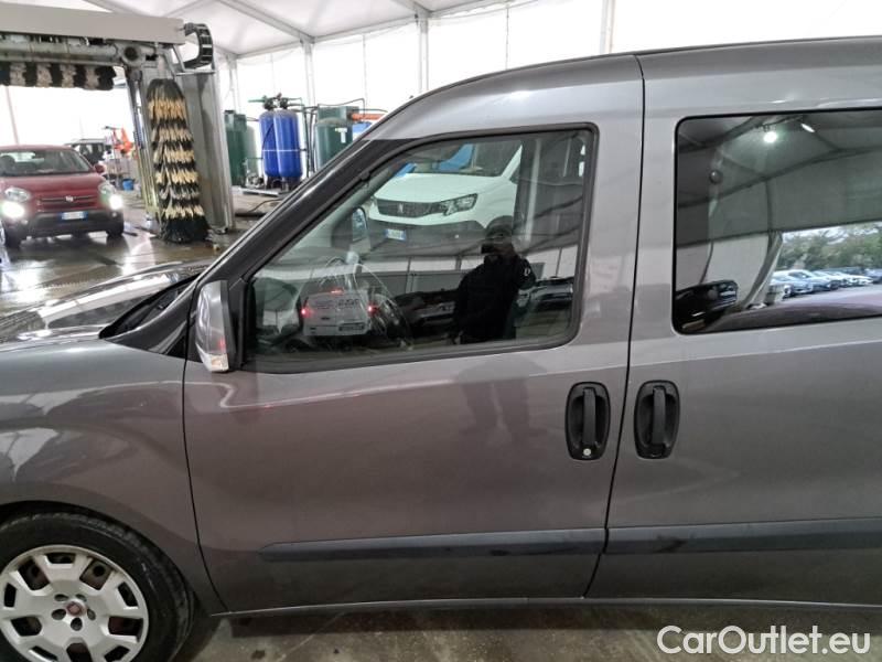 Fiat  Doblo FIAT DOBLÒ CARGO / 2014 / 5P / COMBI MAXI LH1 EASY 1.6 MJET 105CV E6D N1 #45