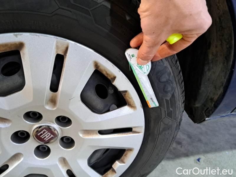 Fiat  Doblo FIAT DOBLÒ CARGO / 2014 / 5P / COMBI COMBI 1.6 MJET 16V 105CV SX (CAT.N1) EU6 #111