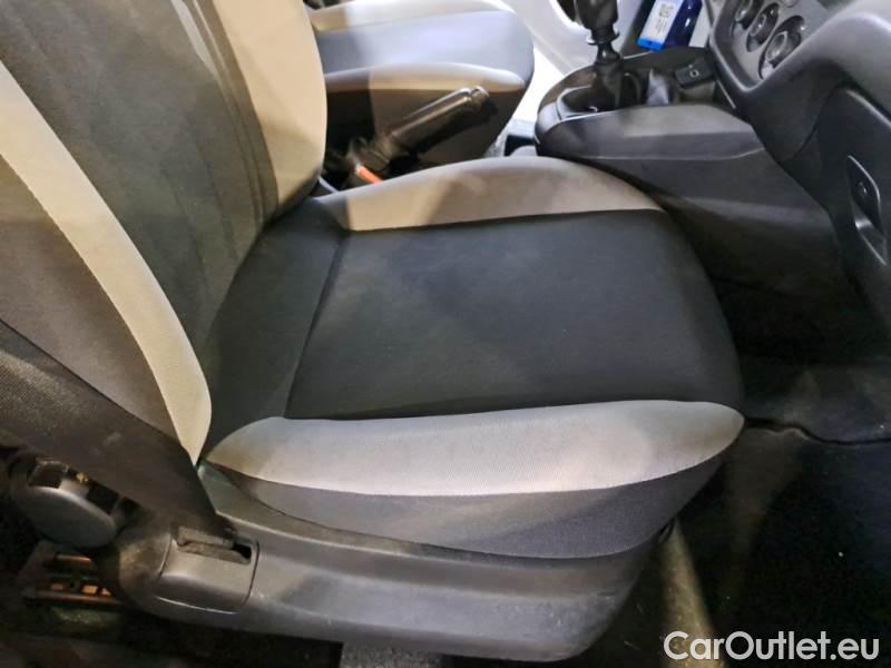 Fiat  Doblo FIAT DOBLÒ CARGO / 2014 / 5P / COMBI COMBI 1.6 MJET 16V 105CV SX (CAT.N1) EU6 #144