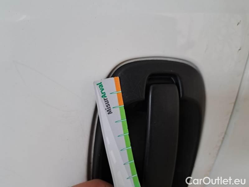 Fiat  Doblo FIAT DOBLÒ CARGO / 2014 / 4P / VETT. FURGONATA MAXI LH1 BUSINESS 1.6 MJET 105CV E6D SeS #106