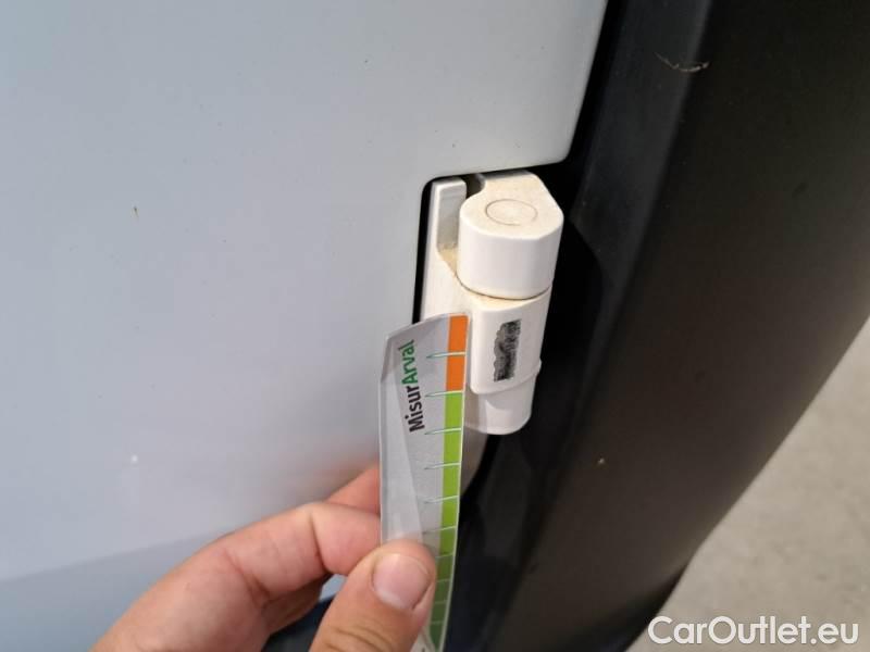 Fiat  Fiorino FIAT  / 2016 / 4P / VETT. FURGONATA 1.3 MULTIJET 95 CV E6D-TEMP SX #67